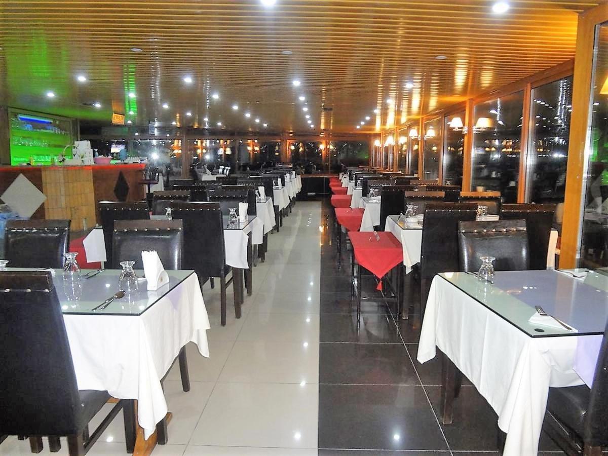 Linda Butik Otel Guemuelduer Esmirna Exterior foto